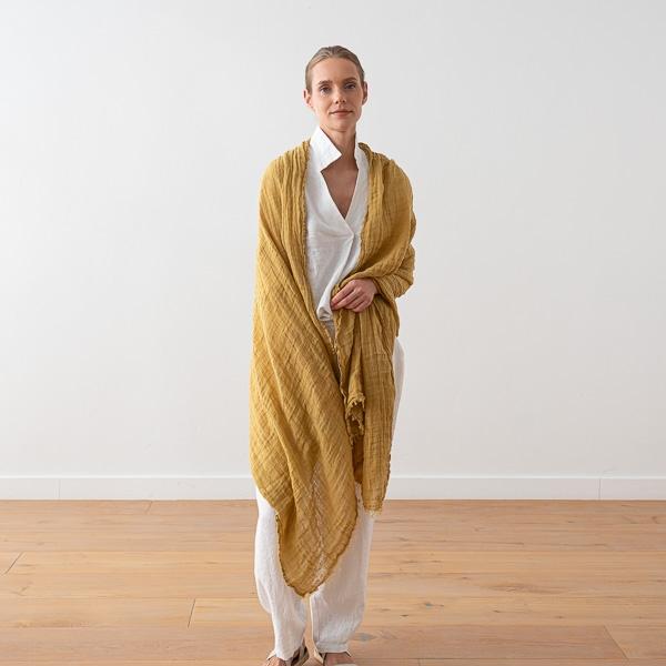 Linenme Antique Gold Linen Shawl Garza Fringe
