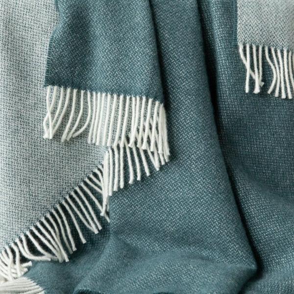 Linenme Balsam Green Wool Throw Roberto