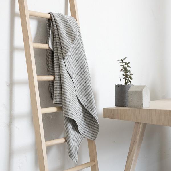 Linenme Bath Towel Black Natural Linen Brittany