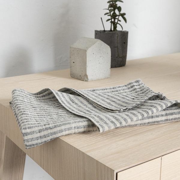 Linenme Bath Towel Black Natural Linen Brittany