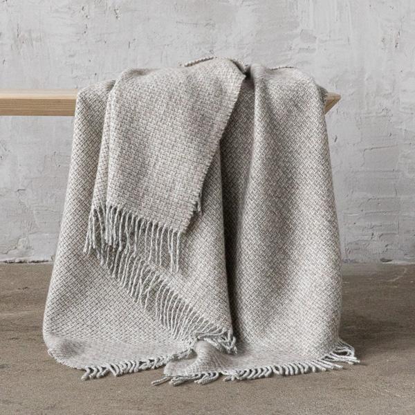 linenme Beige Wool Throw Bruno