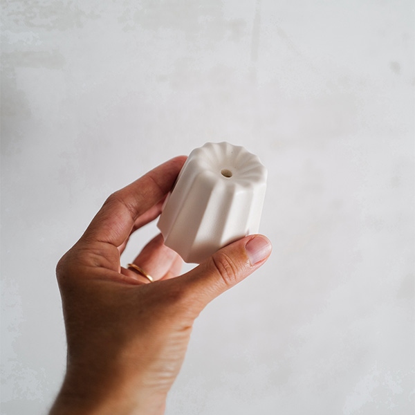 Linenme Big Porcelain Candle Holder Matte White