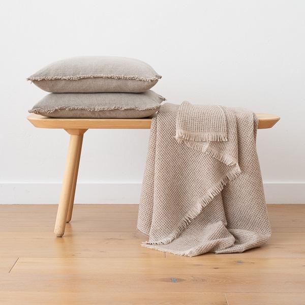 Linenme Extra Fine Merino Wool Throw Lily Beige