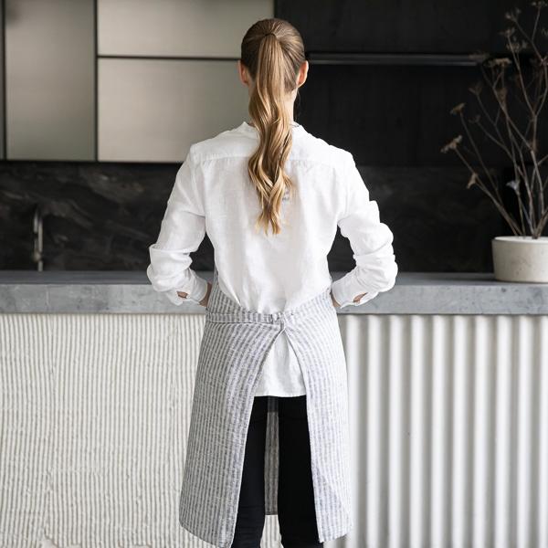 Linenme Linen Bib Apron Indigo Natural Brittany