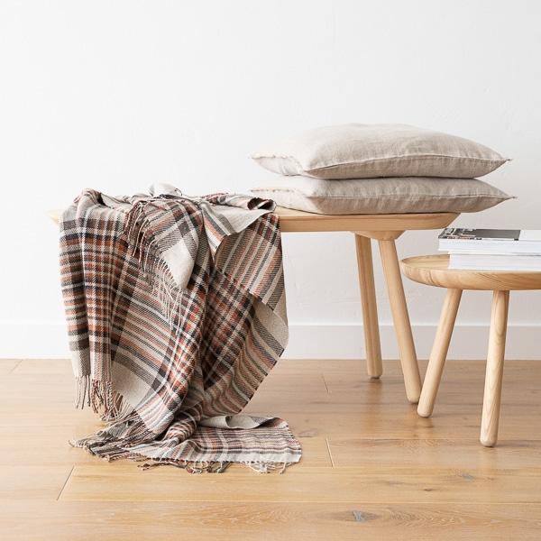 Linenme Natural Black Square Linen Throw Paolo