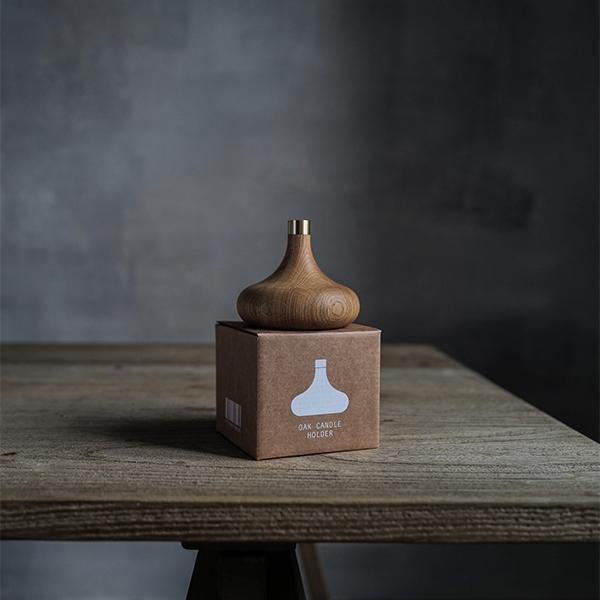 Linenme Oak Candle Holder