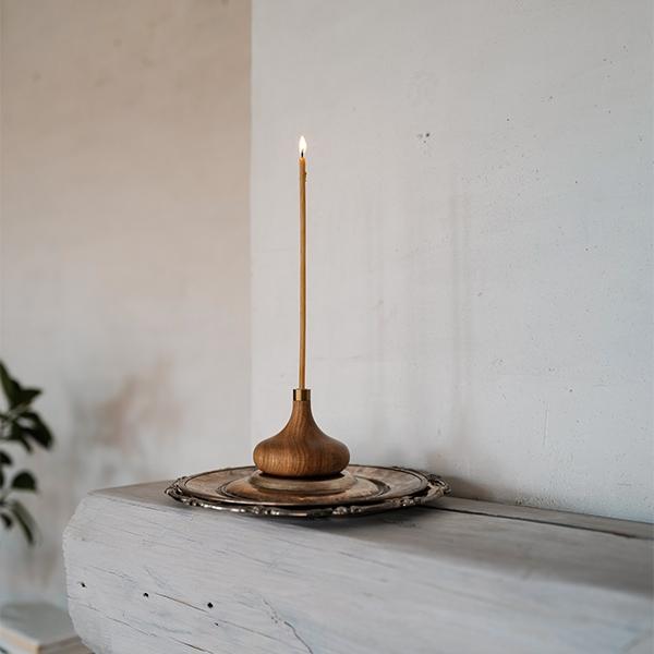 linenme Oak Candle Holder