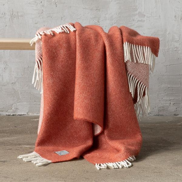 linenme Rust Wool Throw Roberto