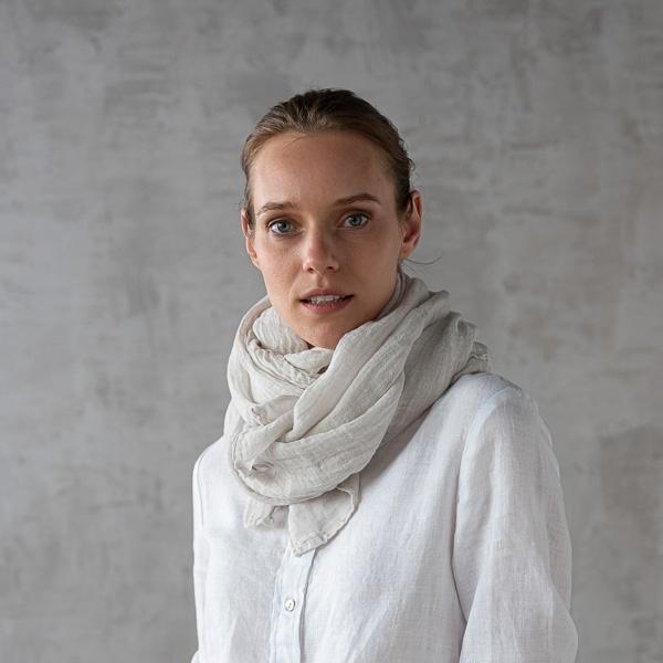 Linenme Silver Linen Summer Scarf Garza