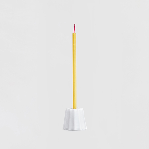 Linenme Small Porcelain Candle Holder Glossy White