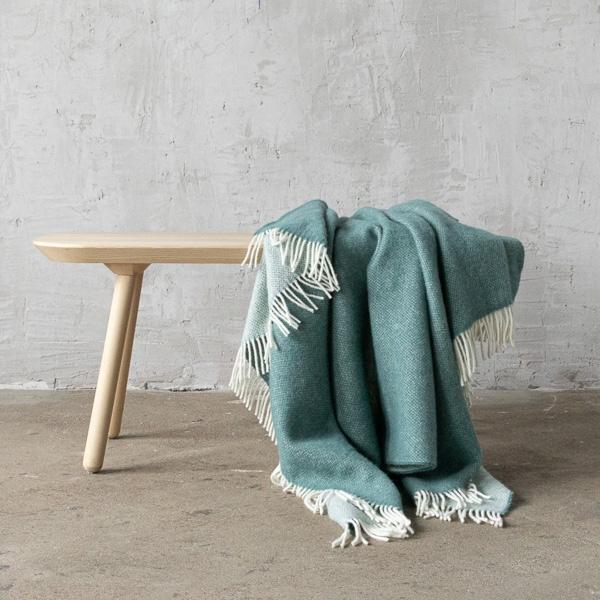 Linenme Spa Green Wool Throw Roberto