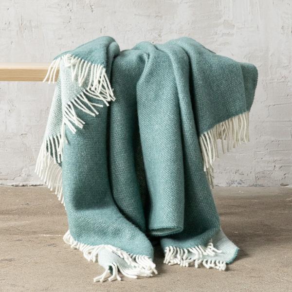 linenme Spa Green Wool Throw Roberto