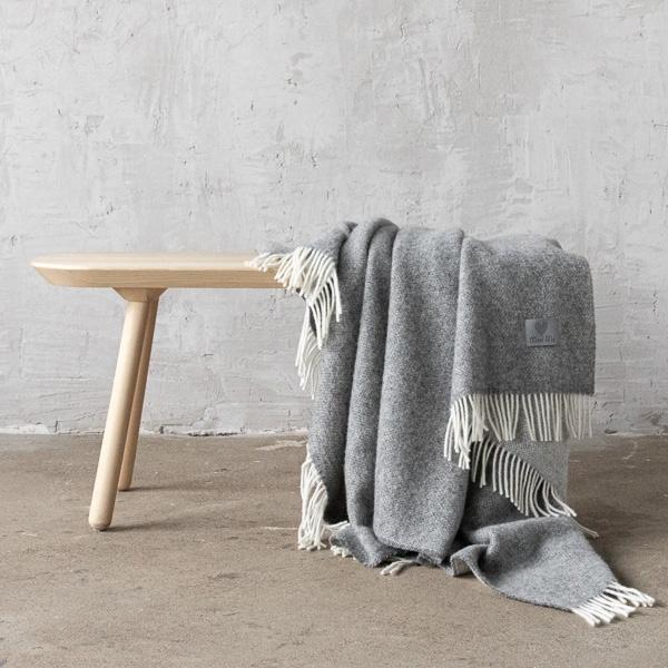 Linenme Steel Grey Wool Throw Roberto
