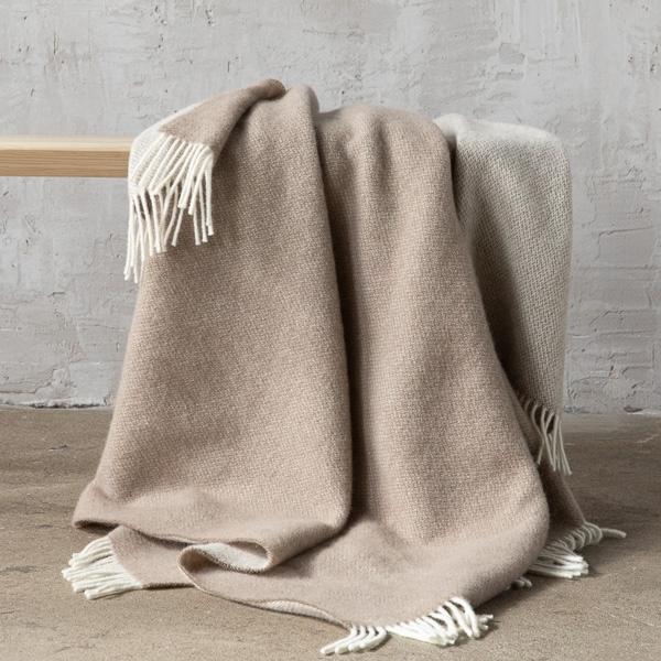 linenme Taupe Wool Throw Roberto