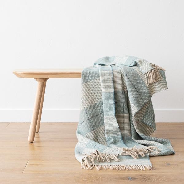 Linenme Wool Throw Aqua Luigi