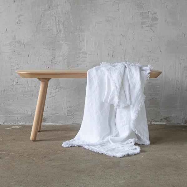 Linenme Optical White Linen Throw With Fringes Rustico