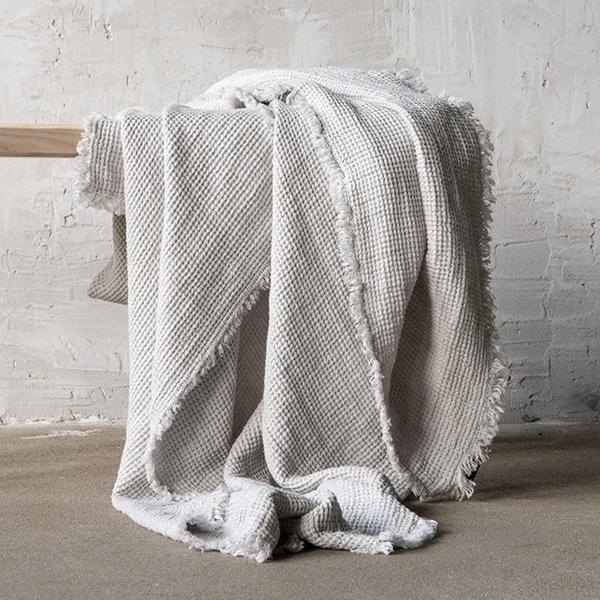 linenme Silver Linen Throw with Fringes Washed Waffle