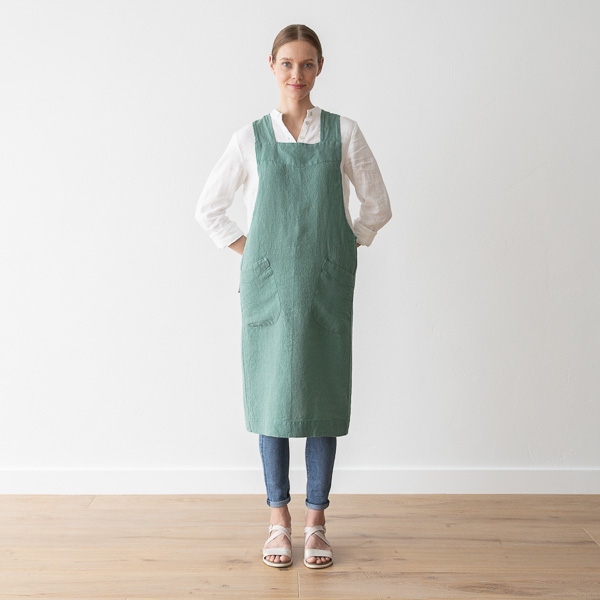 Linenme Stone Washed Linen Back Cross Apron Moss Green