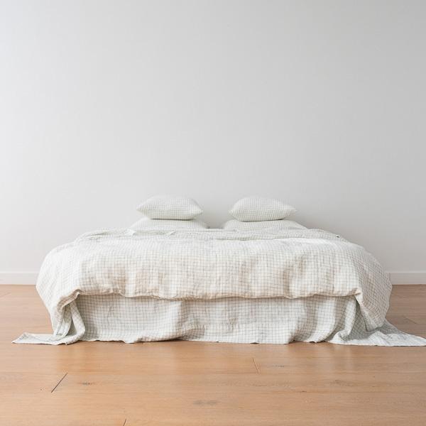 Linenme White Arctic Check Washed Bed Linen Bed Set