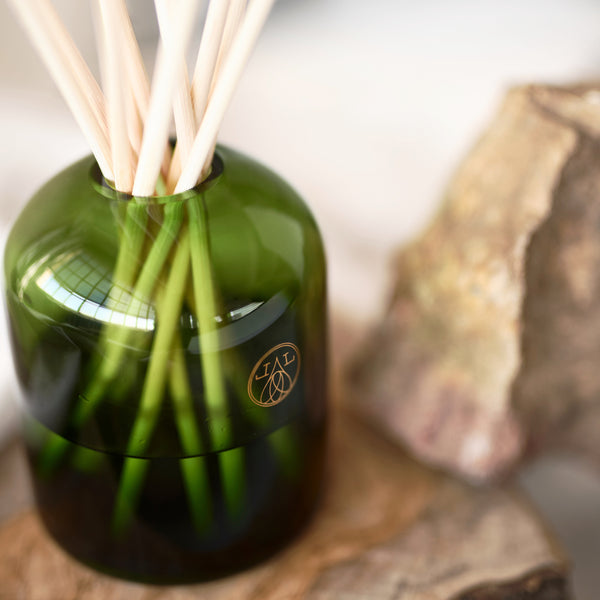 Linnea Heirloom Tomato Reed Diffuser Kit