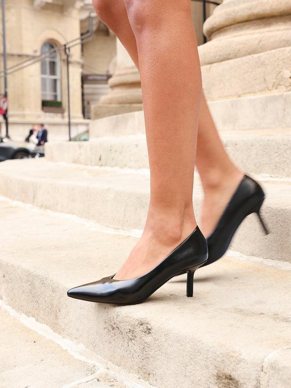 linzi Black Faux Leather V-Cut Vamp Court Heels