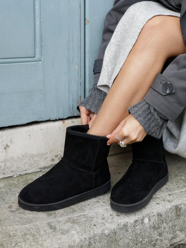 linzi Black Faux Suede Faux Fur Lined Ankle Boot