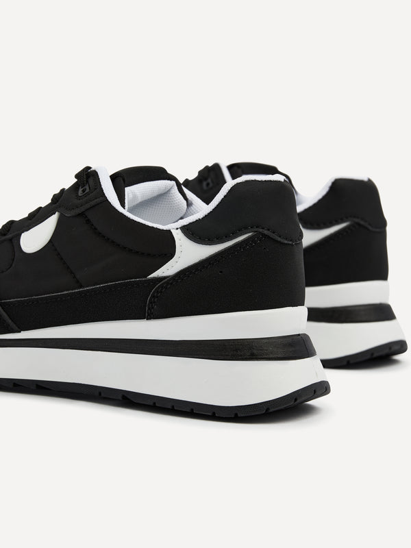 Linzi Black Two-Tone Wedged Trainer