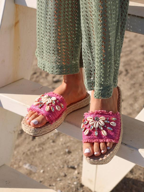 linzi Fuchsia Raffia Shell Embellished Flat Slider