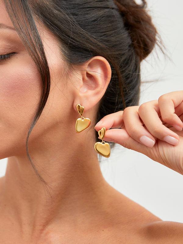 linzi Gold Twisted Heart Drop Earrings