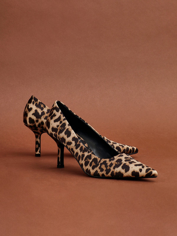 linzi Leopard Print Scuba Court Heel