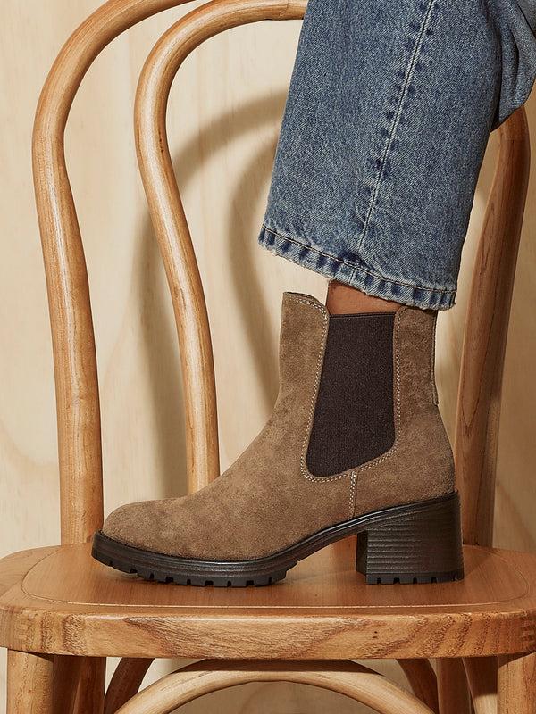 linzi Sand Faux Suede Chelsea Boot