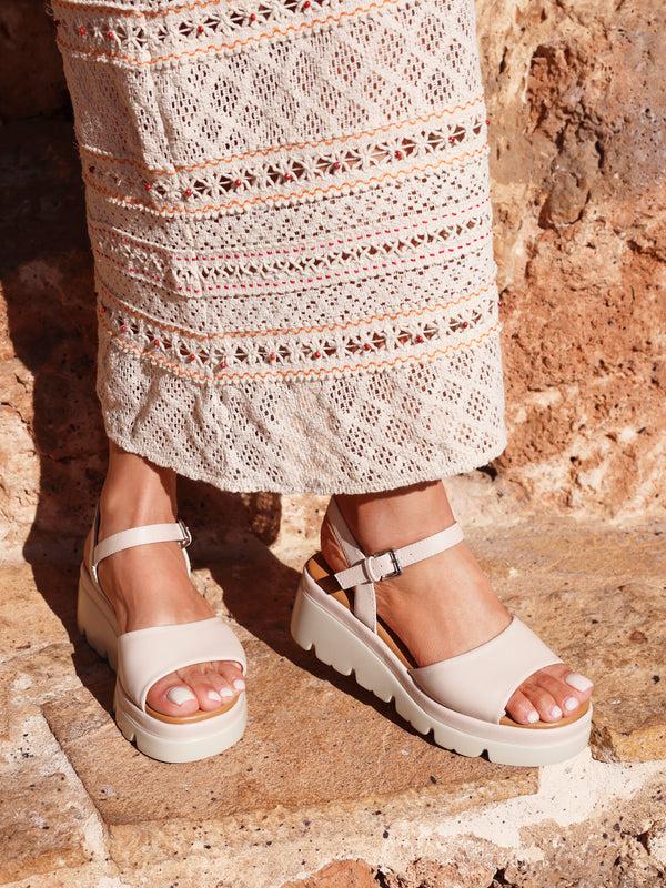 linzi Nude Faux Leather Platform Cleated Sole Flatform Sandal