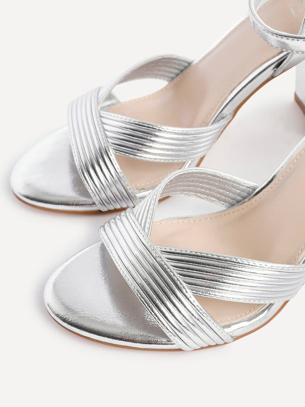 Linzi Silver Faux Leather Block Heeled Sandal With Ribbed Design Front Strap