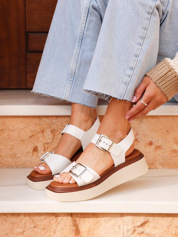 linzi White Faux Leather Flatform Sandals With Large Buckle Detail
