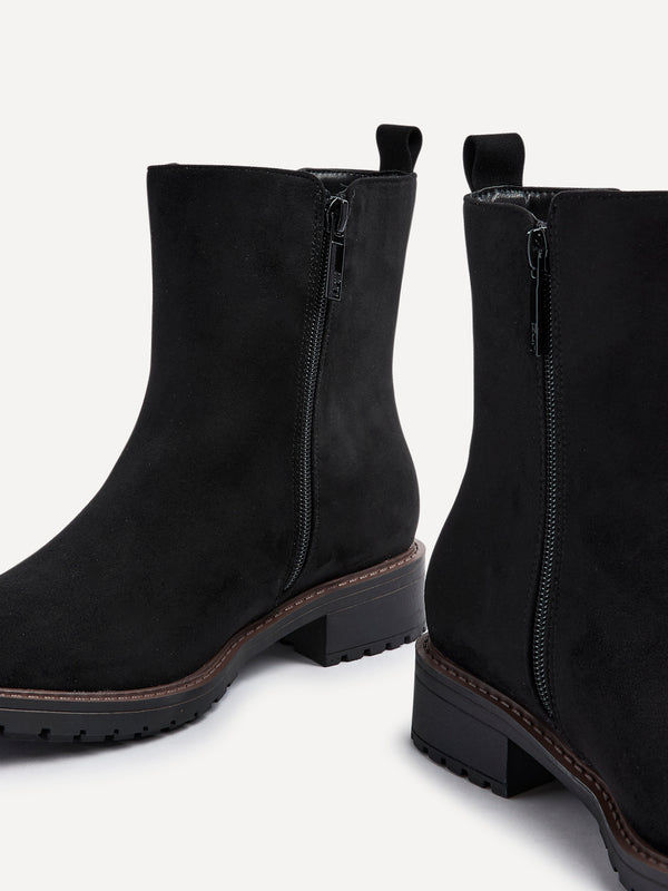 Linzi Wide Fit Black Faux Suede Classic Chelsea Boot