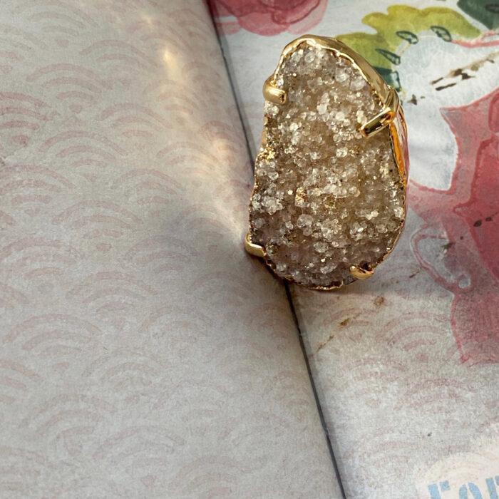liou 14 Nights: Druzy Ring