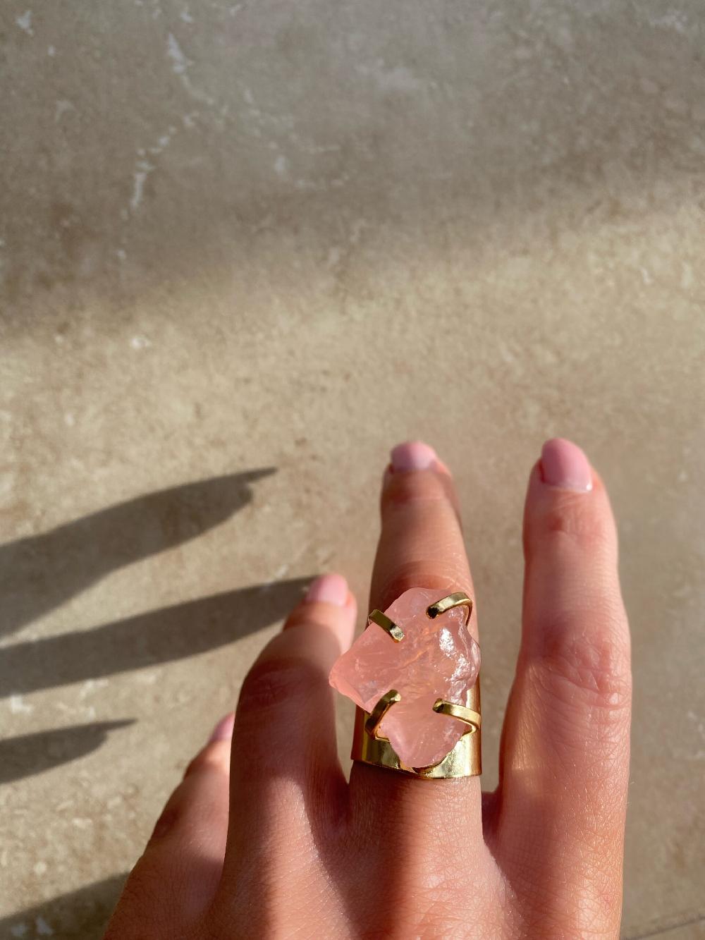 Liou Amelia Rose Quartz Ring