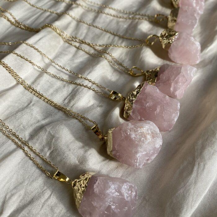 liou Amore Rose Quartz Necklace