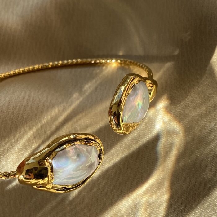 liou Ayla Pearl Bangle