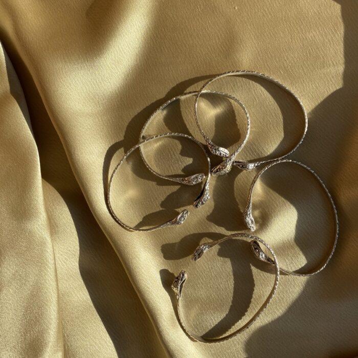 liou Boa Silver Snake Bangle