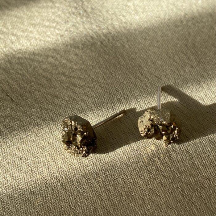 Liou Gold Druzy Rock Studs
