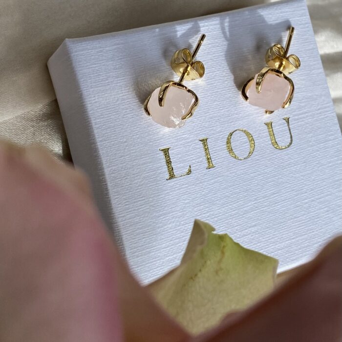 liou Rose Quartz Studs