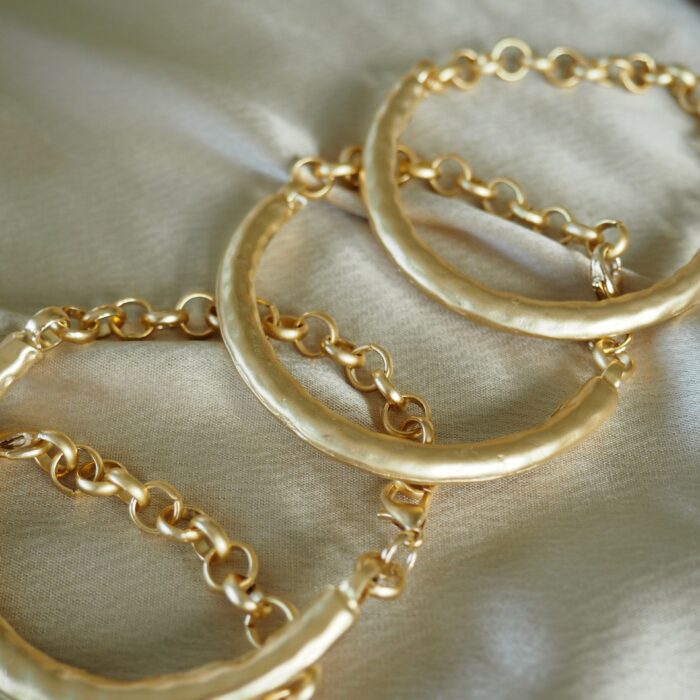 Liou Torqua Gold Chain Bangle