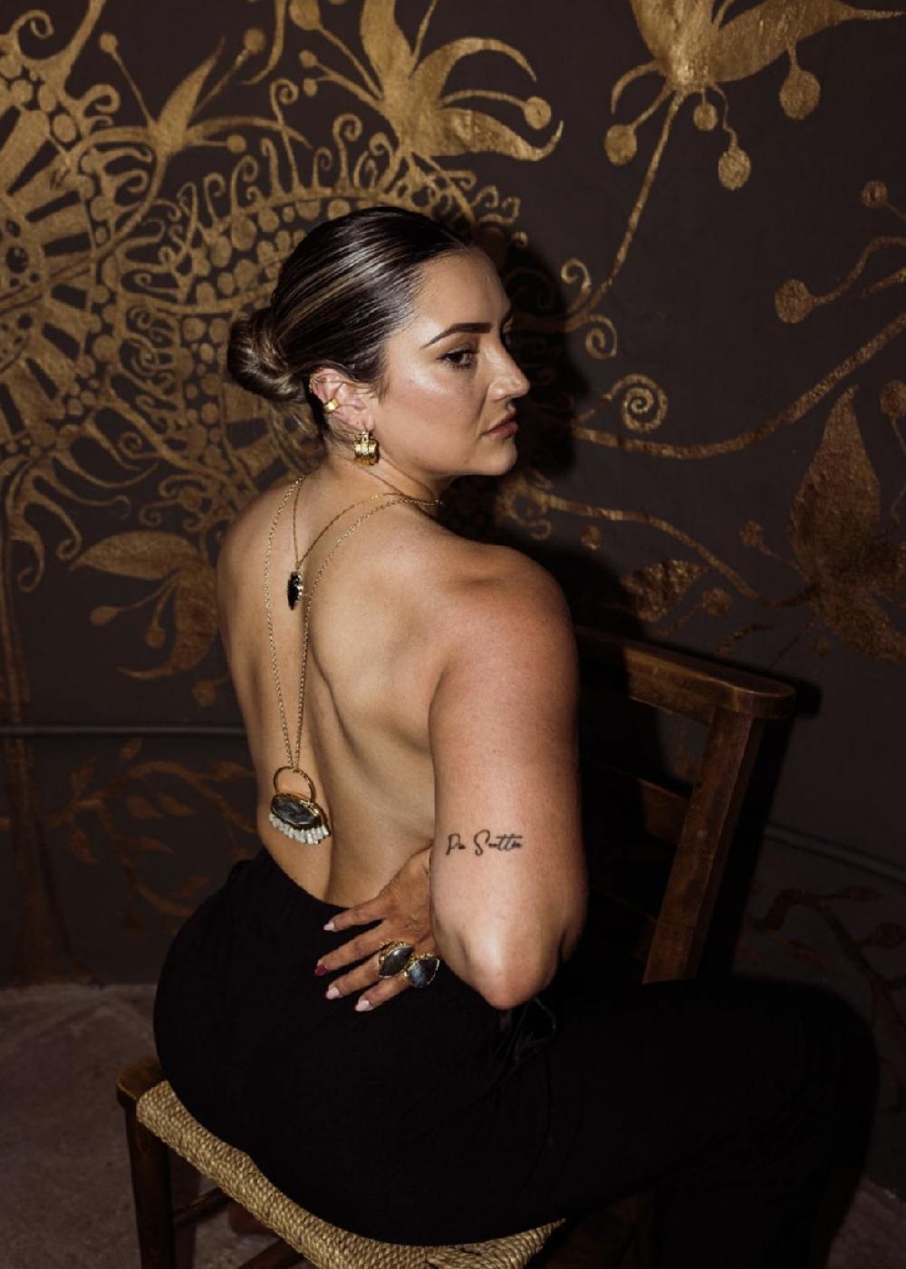 Liou Velariis Labradorite Ring