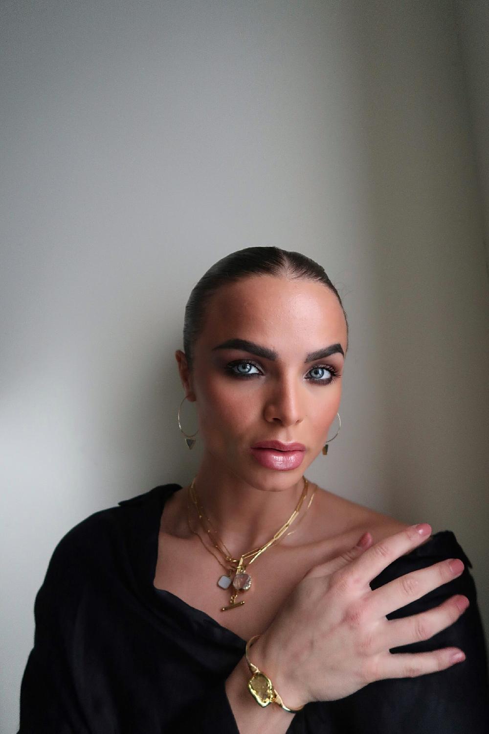 Liou Venus Necklace