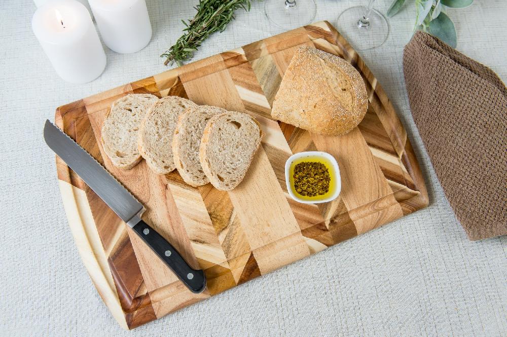 Lipper International Acacia & Rubberwood Board With Juice Groove