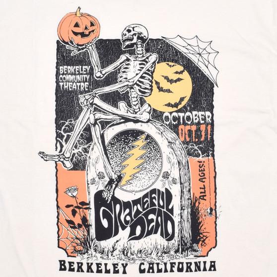 Liquid Blue Berkeley Grave Cream T-Shirt