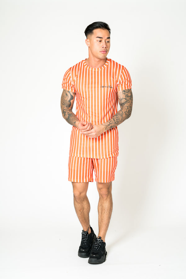 liquor & poker Relaxed Fit Shorts In Rust And White