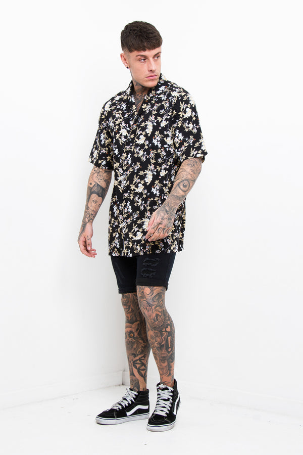 liquor & poker Super Skinny Black Wash Distressed Denim Shorts