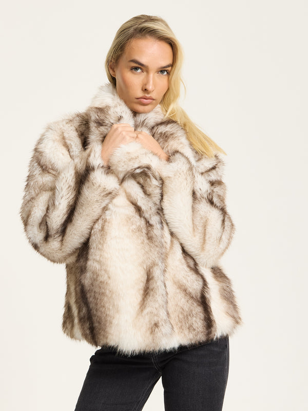 Liquorish Beige Ombre Faux Fur Coat